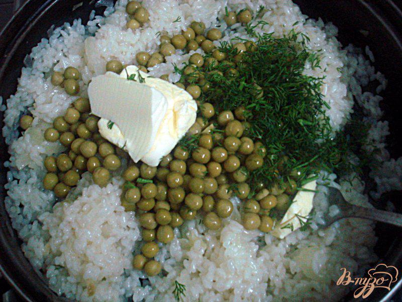Фото приготовление рецепта: Рис с горошком шаг №6