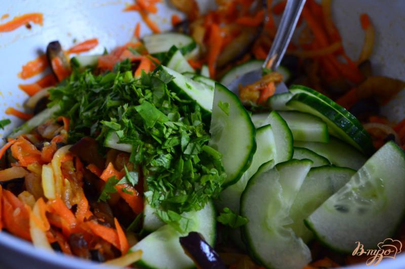 Фото приготовление рецепта: Салат с морковью и баклажанами шаг №5