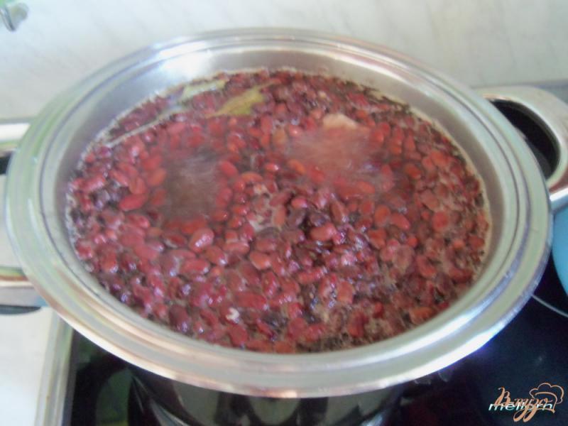 Фото приготовление рецепта: Фасолевый суп с клецками из цельнозерновой муки шаг №1