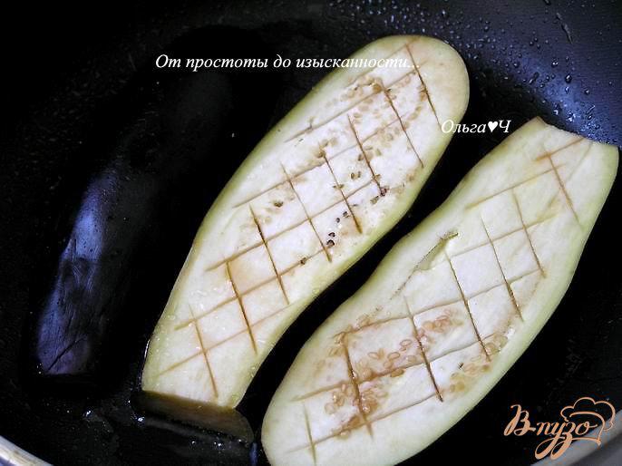 Фото приготовление рецепта: Жареные баклажаны «Пикантные» шаг №2