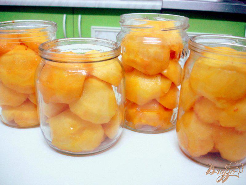 Фото приготовление рецепта: Персике в сиропе шаг №3