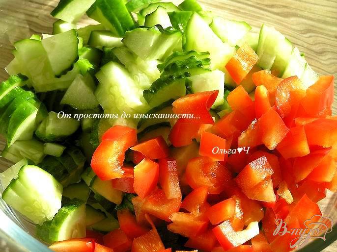 Фото приготовление рецепта: Овощной салат с крабовыми палочками шаг №1
