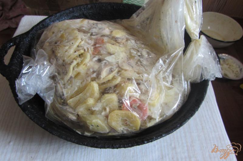 Фото приготовление рецепта: Картофель запеченный в рукаве на водяной бане шаг №4
