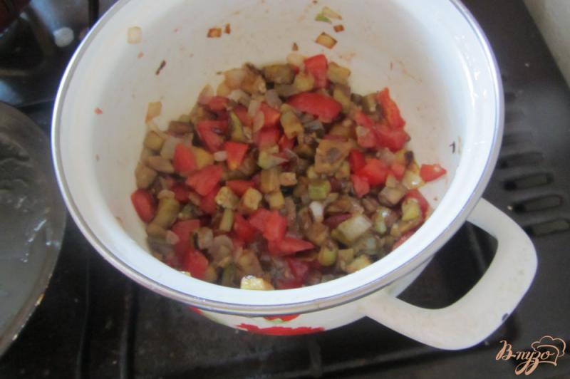 Фото приготовление рецепта: Холодная закуска из баклажанов с помидорами шаг №7