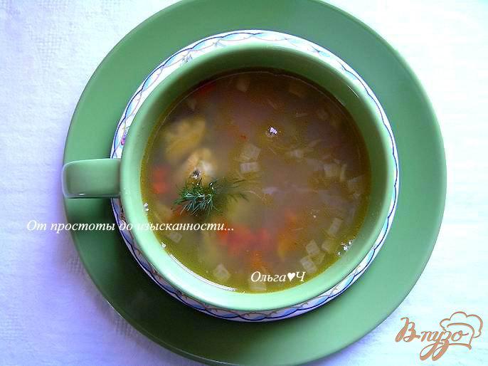 Фото приготовление рецепта: Легкий горохово-овощной суп с мидиями шаг №5