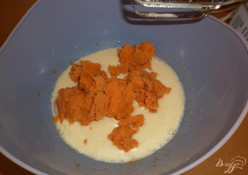 Фото приготовление рецепта: Морковный пирог (Torta di carote) шаг №2