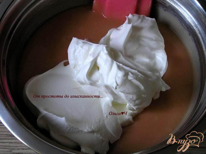 Фото приготовление рецепта: Томатное мороженое с лимонным кремом шаг №4