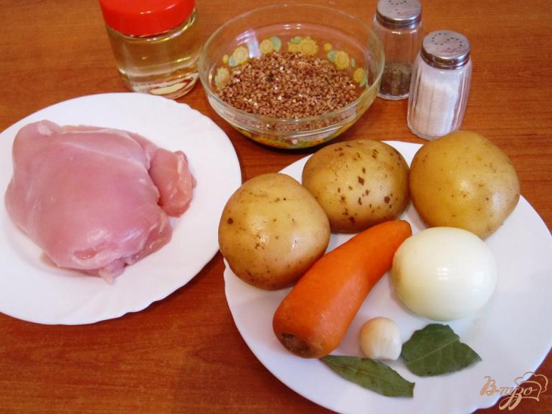 Фото приготовление рецепта: Гречневый суп с мясом шаг №1