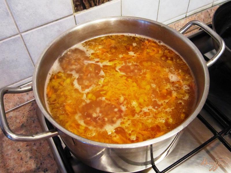 Фото приготовление рецепта: Гречневый суп с мясом шаг №12