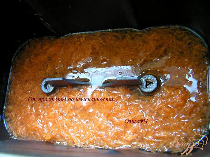Фото приготовление рецепта: Хлеб с морковью и укропом шаг №1