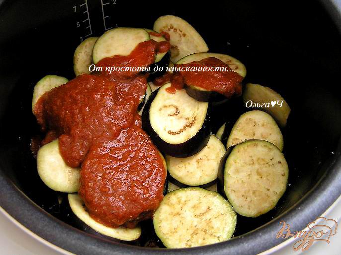 Фото приготовление рецепта: Баклажаны в томатном соусе (в мультиварке) шаг №2