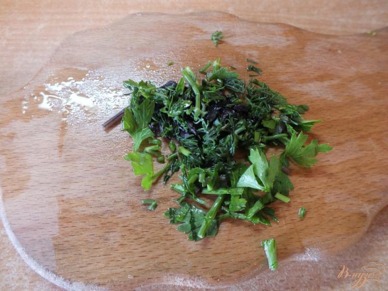 Фото приготовление рецепта: Салат из свежего кабачка с помидорами шаг №3