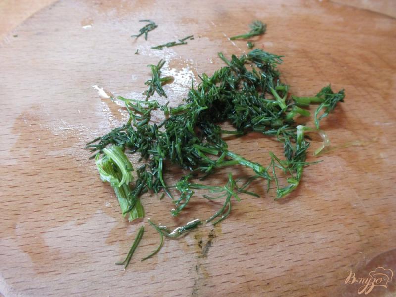 Фото приготовление рецепта: Салат из свежего кабачка с соевым соусом шаг №6