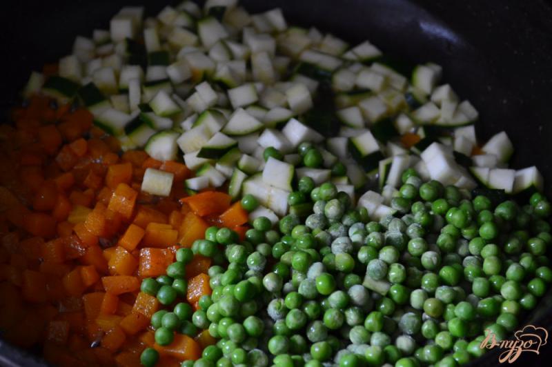 Фото приготовление рецепта: Сливочно-овощной соус к пасте шаг №1