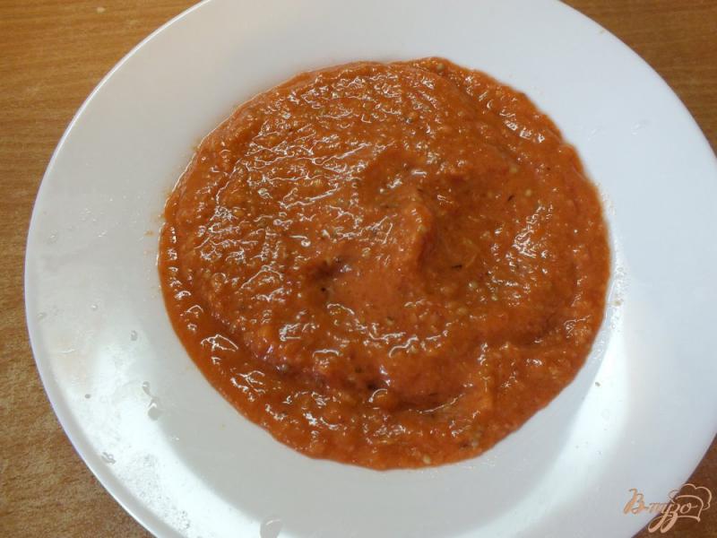 Фото приготовление рецепта: Холодный помидорный суп с печеными овощами шаг №10