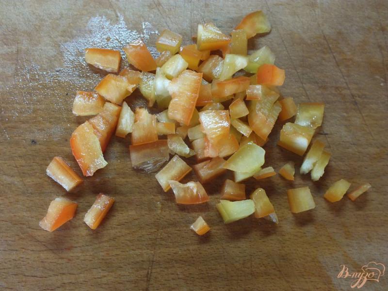Фото приготовление рецепта: Кабачки с сыром, грецким орехом и помидорами шаг №4
