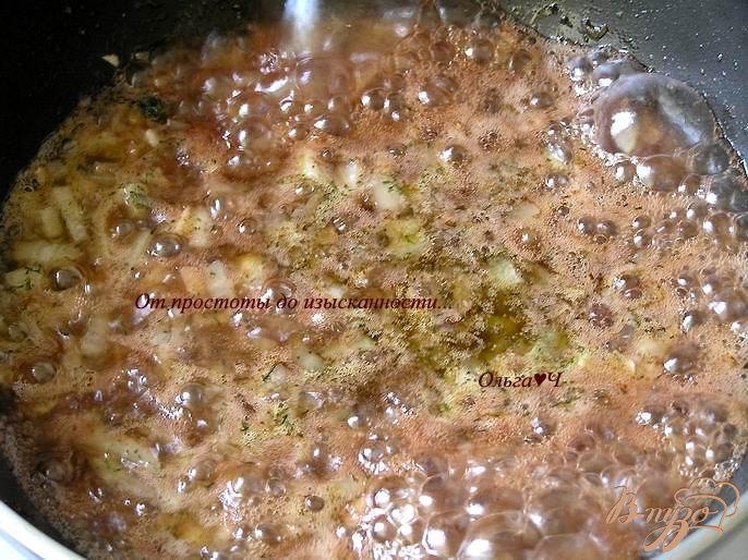 Фото приготовление рецепта: Тефтели в томатном соусе со спагетти шаг №6