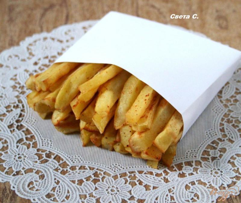 Фото приготовление рецепта: Картофель фри без масла шаг №7