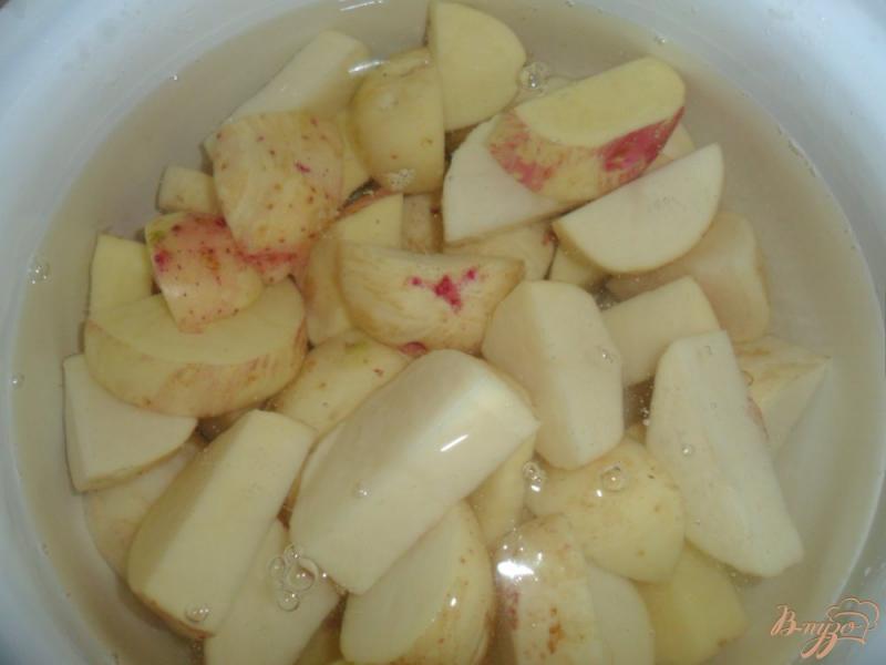 Фото приготовление рецепта: Молодой картофель по-деревенски шаг №1