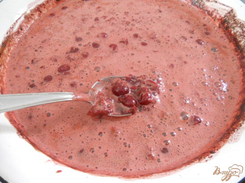 Фото приготовление рецепта: Варенье вишневое, с ароматом кофе и какао шаг №4