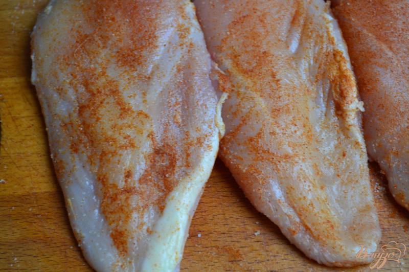 Фото приготовление рецепта: Куриные грудки в маковой панировке шаг №1