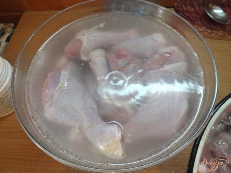 Фото приготовление рецепта: Шашлык из вымоченных куриных голеней шаг №2