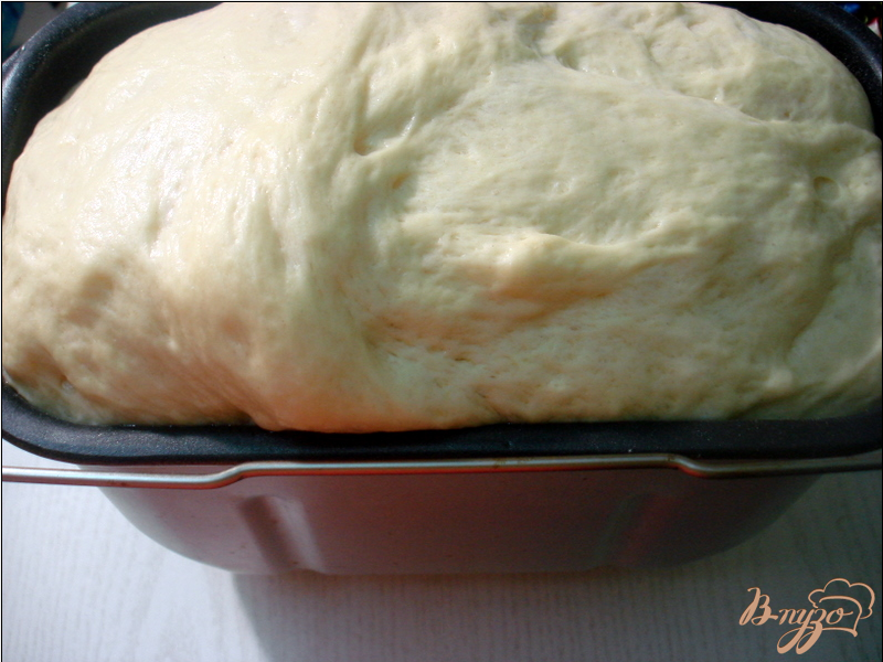 Фото приготовление рецепта: Пирожки с луком и яйцом и с начинкой из печени шаг №7