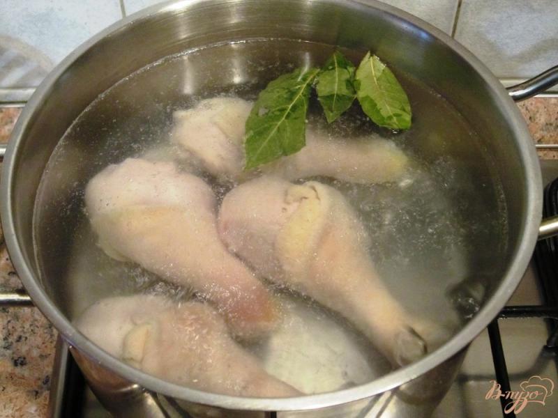 Фото приготовление рецепта: Грибной суп с маслинами шаг №2
