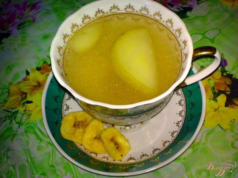 Фото приготовление рецепта: Компот яблочный с бананом и кардамоном шаг №4