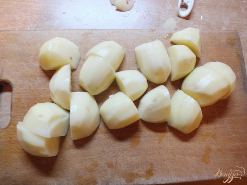 Фото приготовление рецепта: Картофельное пюре с сулугуни шаг №1