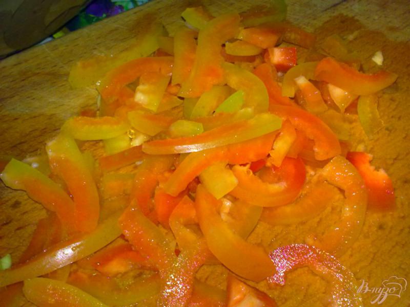 Фото приготовление рецепта: Салат с сельдью шаг №2