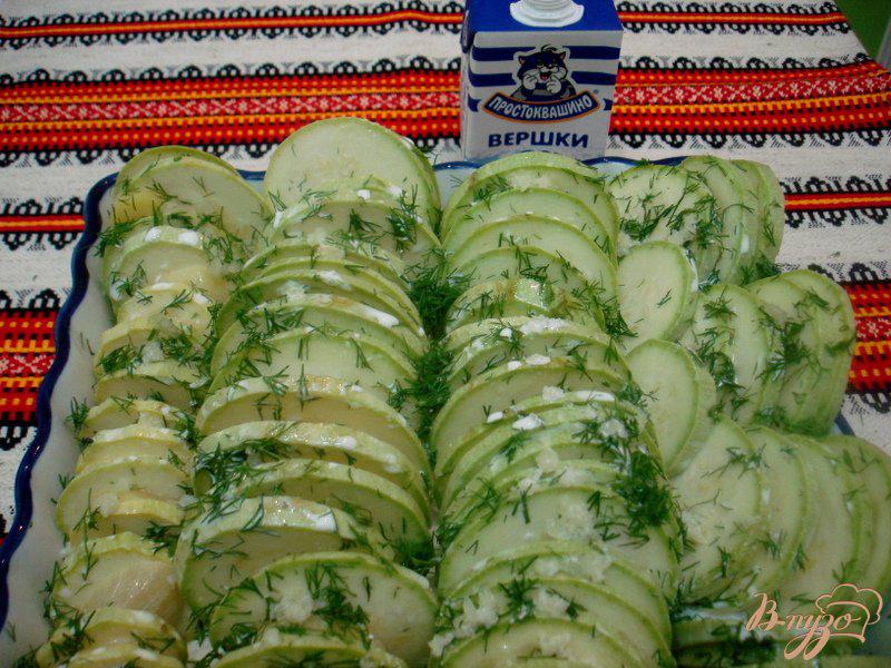 Фото приготовление рецепта: Картофель с кабачками запеченные в сливках шаг №7