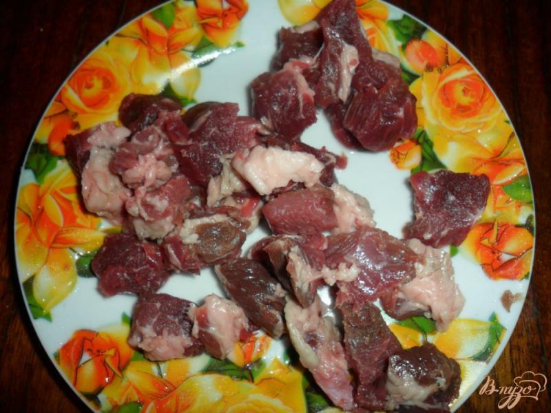 Фото приготовление рецепта: Подлива со свиным мясом шаг №1