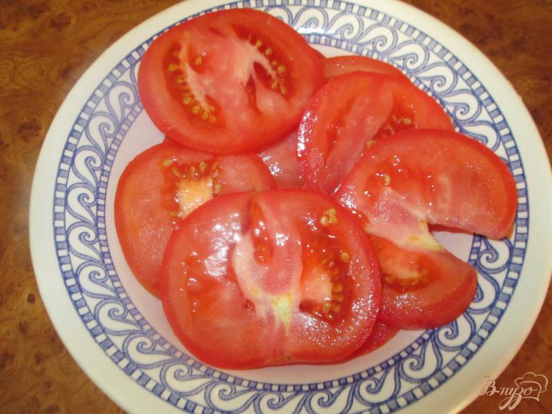 Фото приготовление рецепта: Острая закуска с помидорами шаг №1