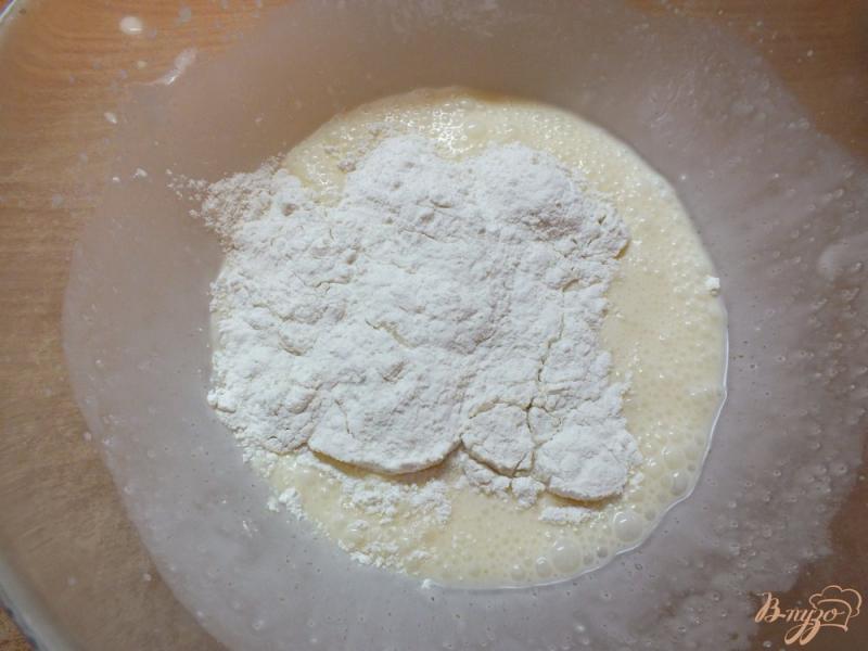 Фото приготовление рецепта: Сладкий пирог с кабачком шаг №7