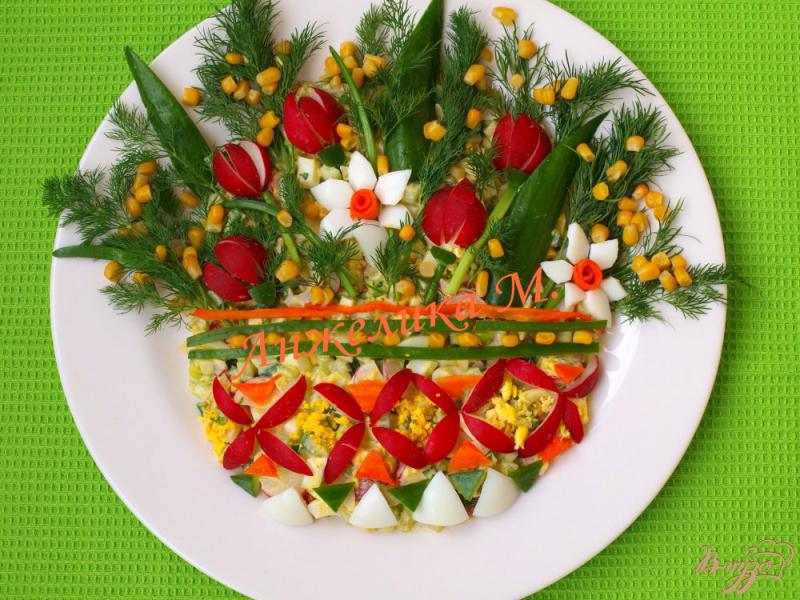 Фото приготовление рецепта: Салат «Букет весенних цветов» шаг №8