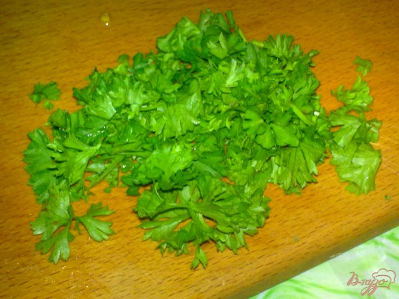 Фото приготовление рецепта: Салат с капустой «Радуга» шаг №4