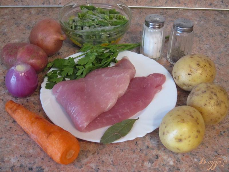 Фото приготовление рецепта: Мясной суп с овощами шаг №1