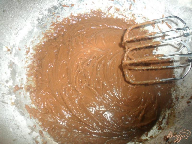 Фото приготовление рецепта: Шоколадный кекс с кабачком шаг №3