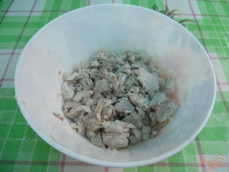 Фото приготовление рецепта: Конверт из лаваша с курицей и сыром шаг №2