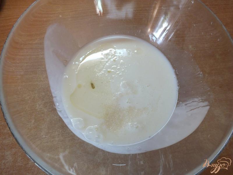 Фото приготовление рецепта: Русские оладьи с кориандром соленые шаг №3