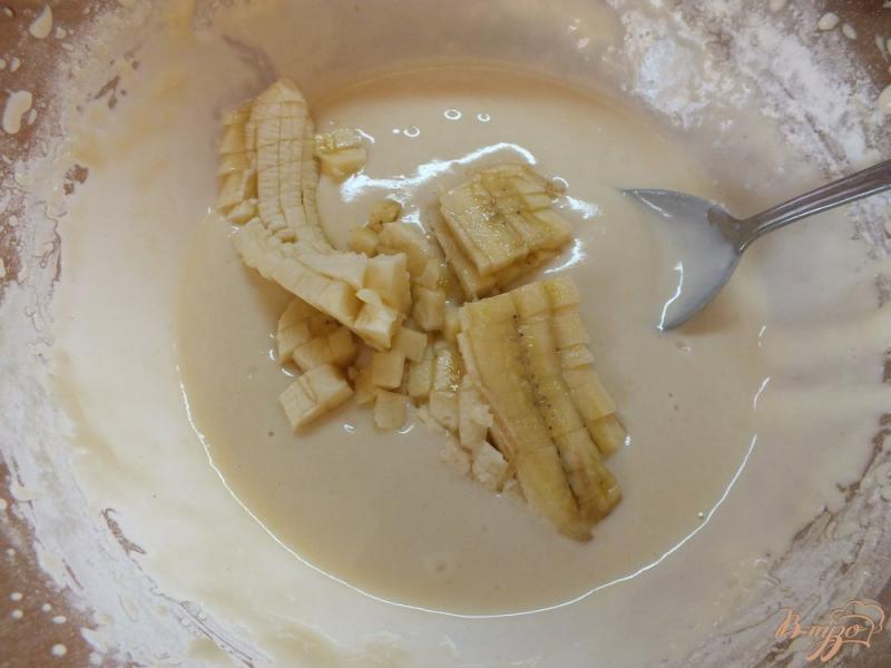 Фото приготовление рецепта: Банановые оладьи шаг №6