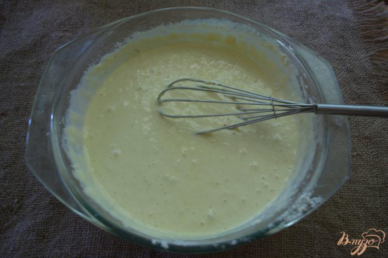 Фото приготовление рецепта: Пирог наливной с капустой и курицей шаг №3