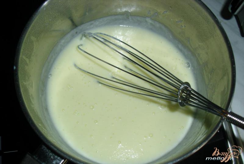 Фото приготовление рецепта: Молочно-цитрусовый десерт «Апельсиновые брызги» шаг №3