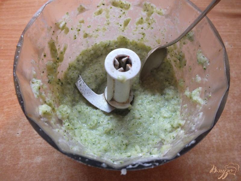 Фото приготовление рецепта: Суп-пюре из брокколи шаг №7