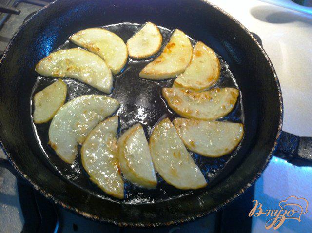 Фото приготовление рецепта: Закуска из кабачков, помидоров и сыра Джугас шаг №1