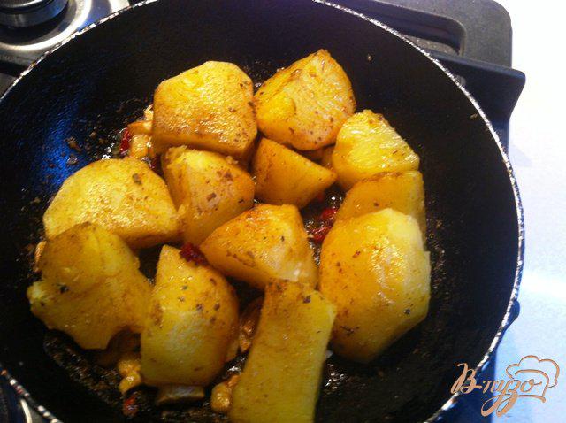 Фото приготовление рецепта: Картофель по-восточному шаг №6