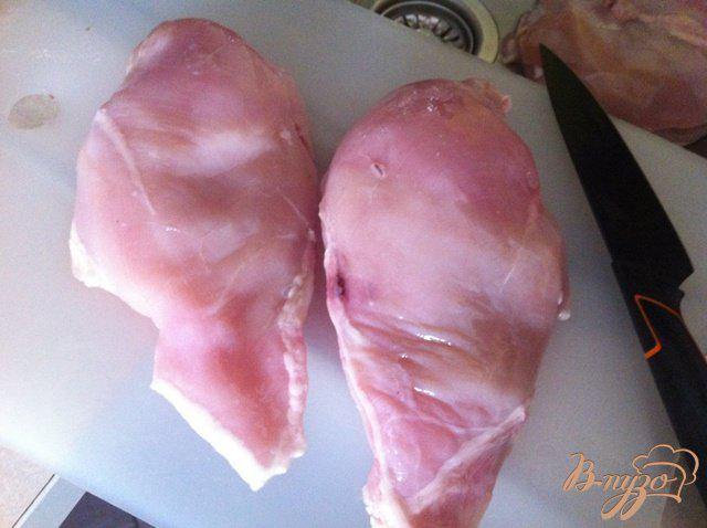 Фото приготовление рецепта: Пастрома пряная из куриного филе шаг №1