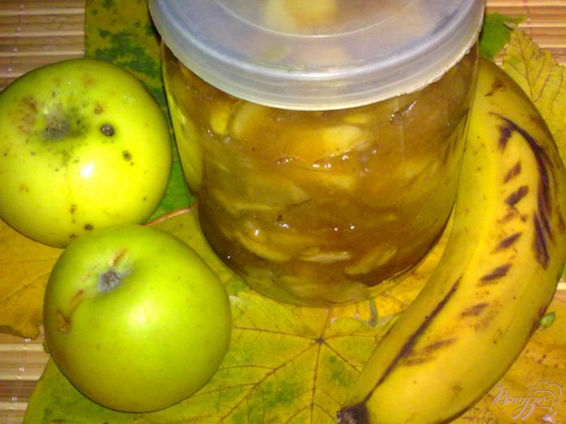 Фото приготовление рецепта: Варенье яблочное с бананом шаг №7
