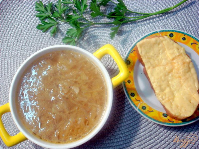Фото приготовление рецепта: Луковый суп пюре шаг №4
